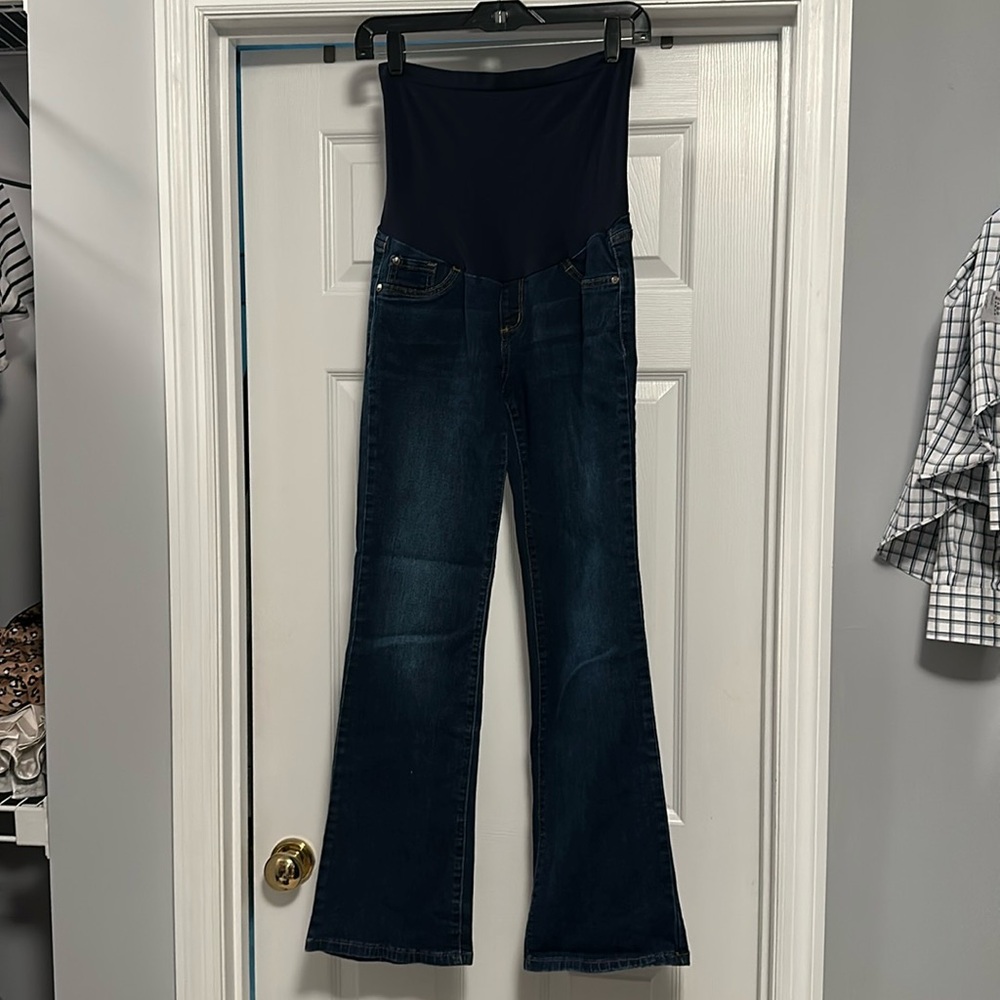 Maternity, dark wash jeans. Size medium.
